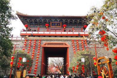 景點(diǎn)：開(kāi)封