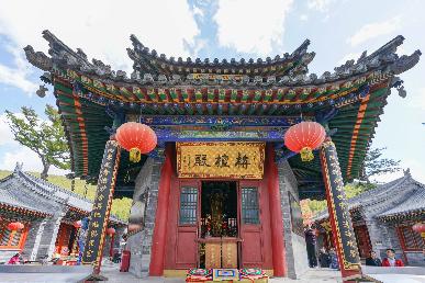 景點(diǎn)：五臺山黛螺頂